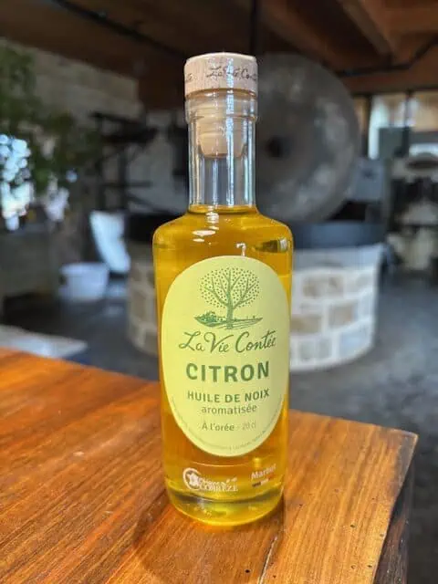 Huile de noix citron à l'orée - 20cl